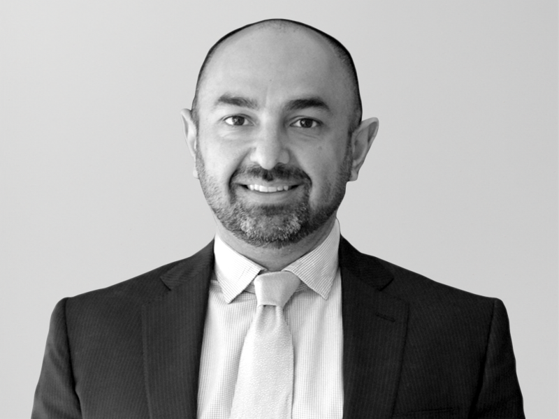 Muayad_Potrait_BW.png
